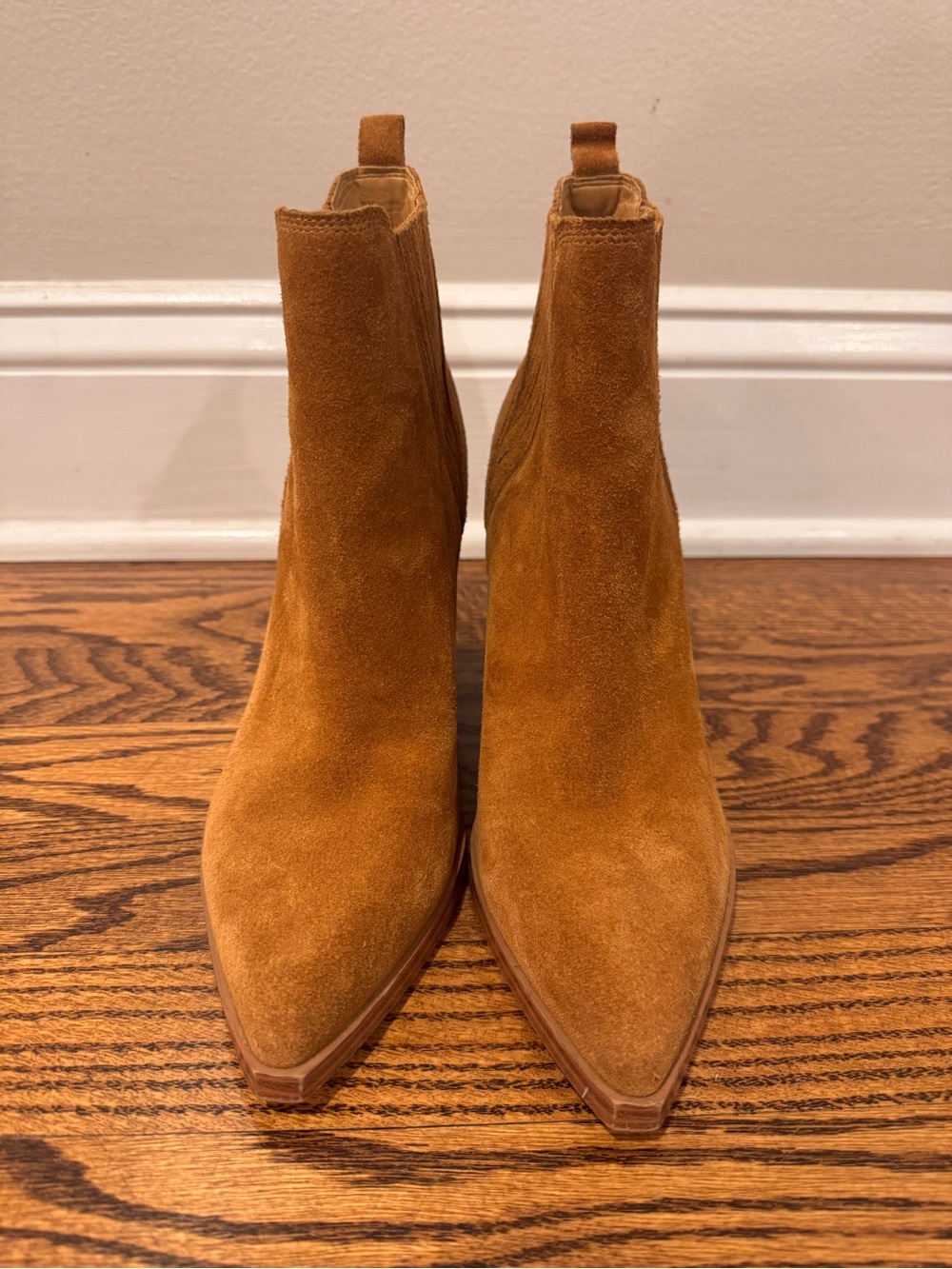 Marc Fisher Gadri Women's Suede Pointed Toe Ankle Boot - Tan size 7 - Picture 2 of 5